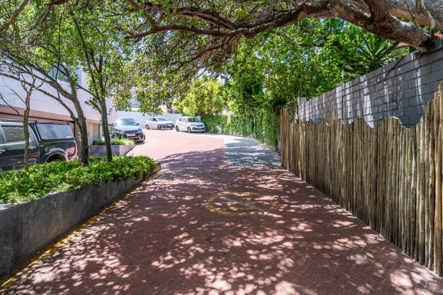 3 Bedroom Property for Sale in Camps Bay Western Cape